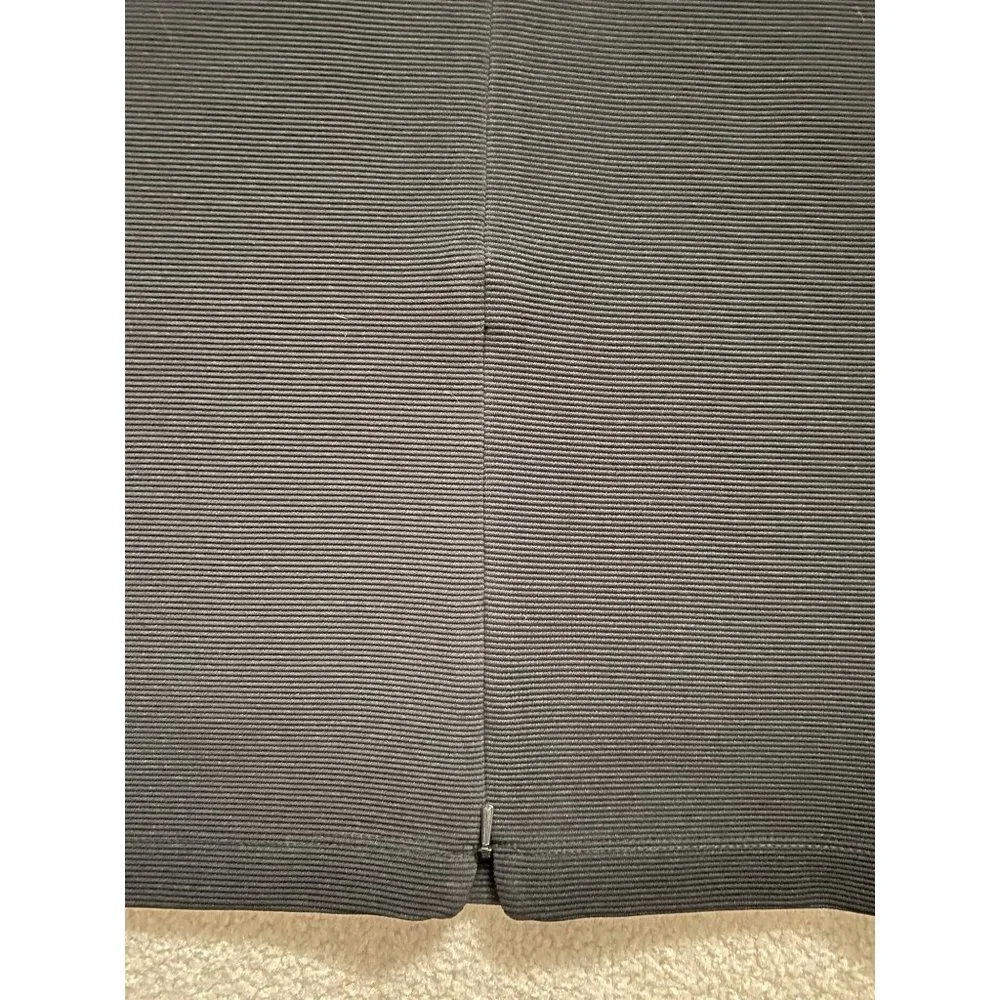 Halogen Pencil Skirt Size 2 - Picture 4 of 6